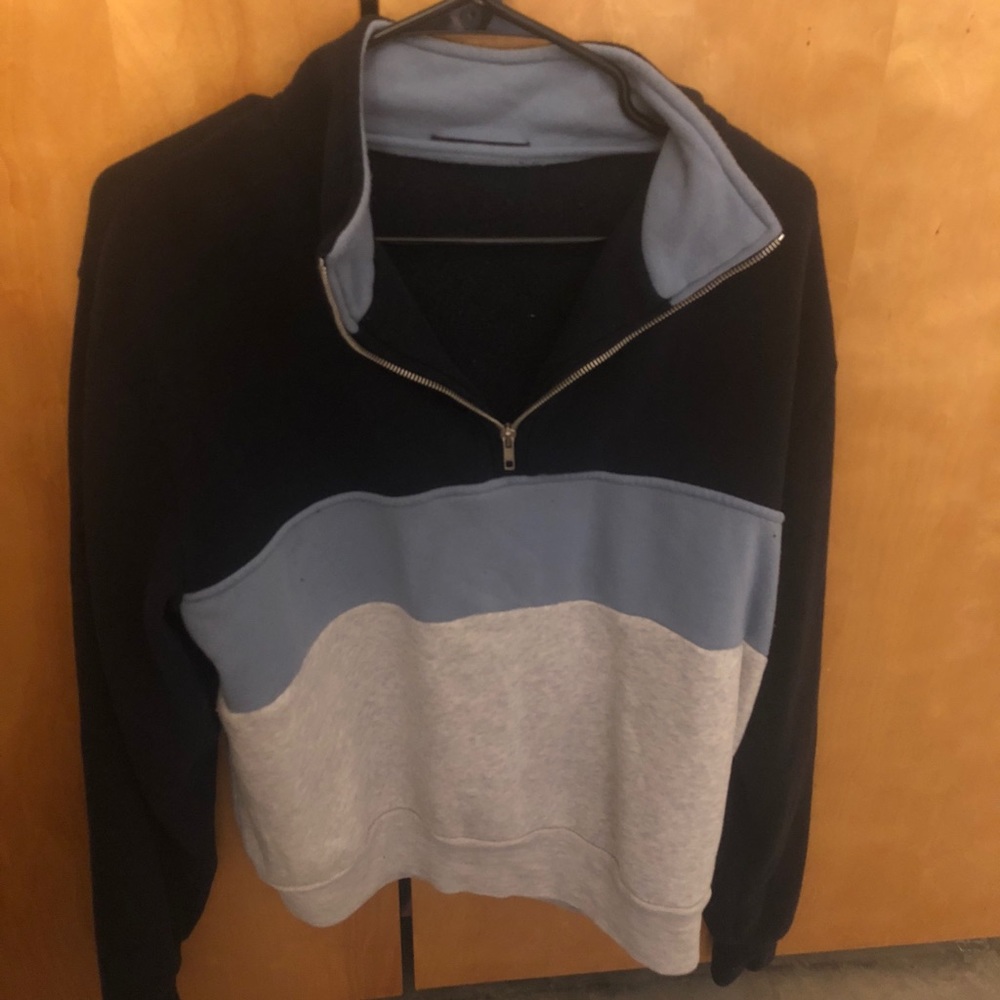 Comfy Brandy Melville pull over three quarter zip